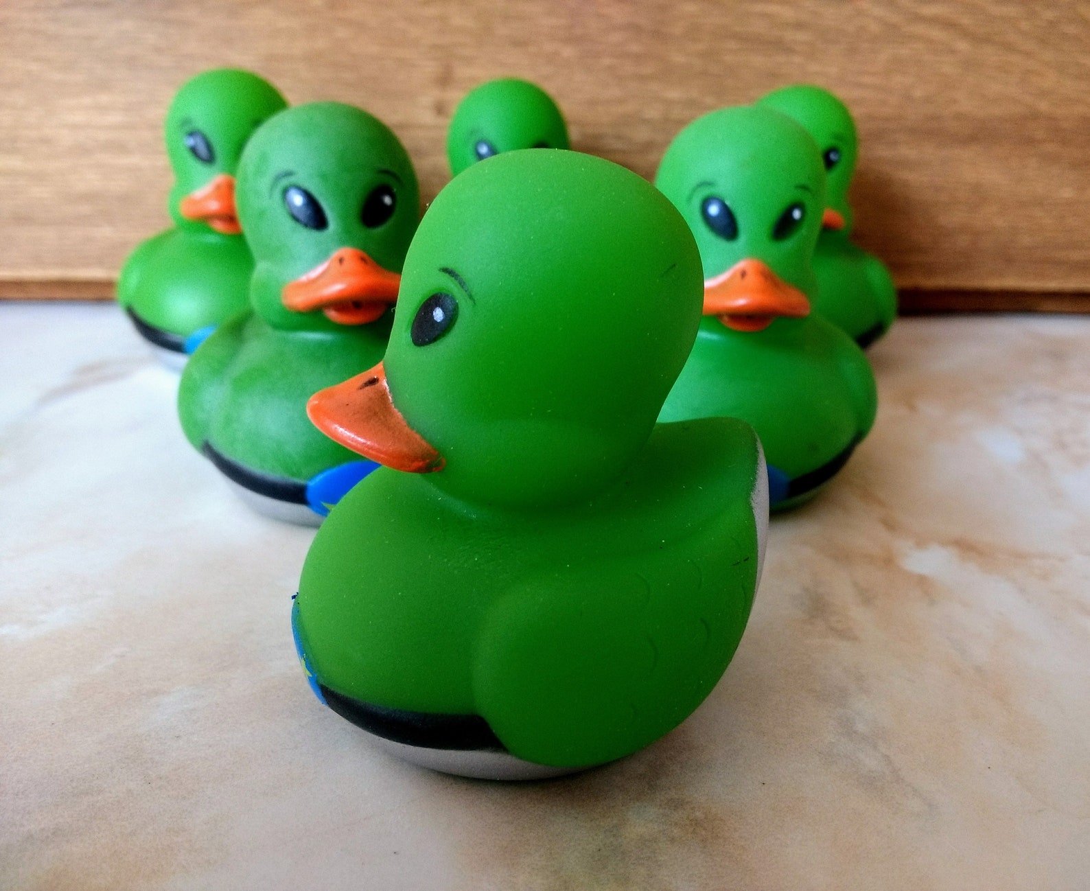 ALIENS 6 Rubber Duckies Small Bathtub Toys Make Great Party Etsy