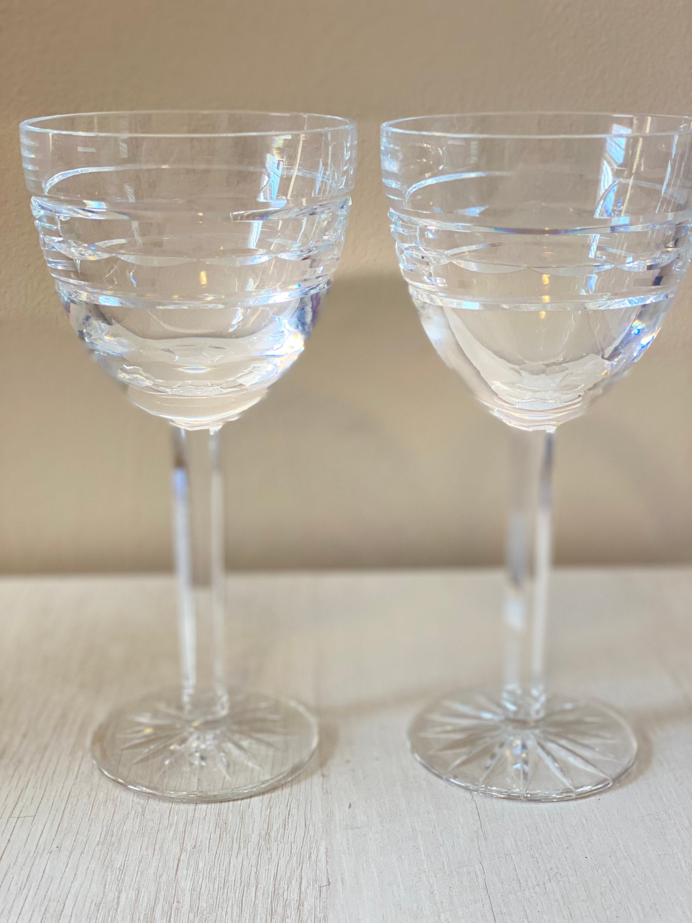 SET of 2 Retro 90s style wine glasses Etsy