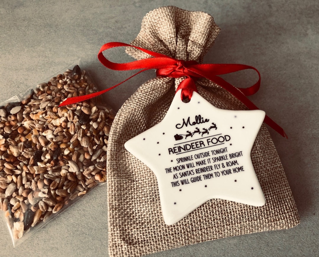 Pack of Wildlife Friendly Reindeer Food With Personalised Ceramic Star