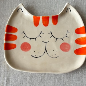 Eko-tallrik för barn « Happy Cat » vit-röd