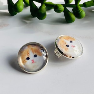 Cool quirky clip on earrings, Cute cat face non pierced earrings, Cat lovers or cat mum gifts, cabochon cat earrings