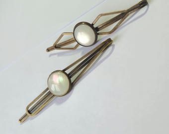 Horquillas plateadas para el cabello: pasadores decorativos con detalles de piedras.