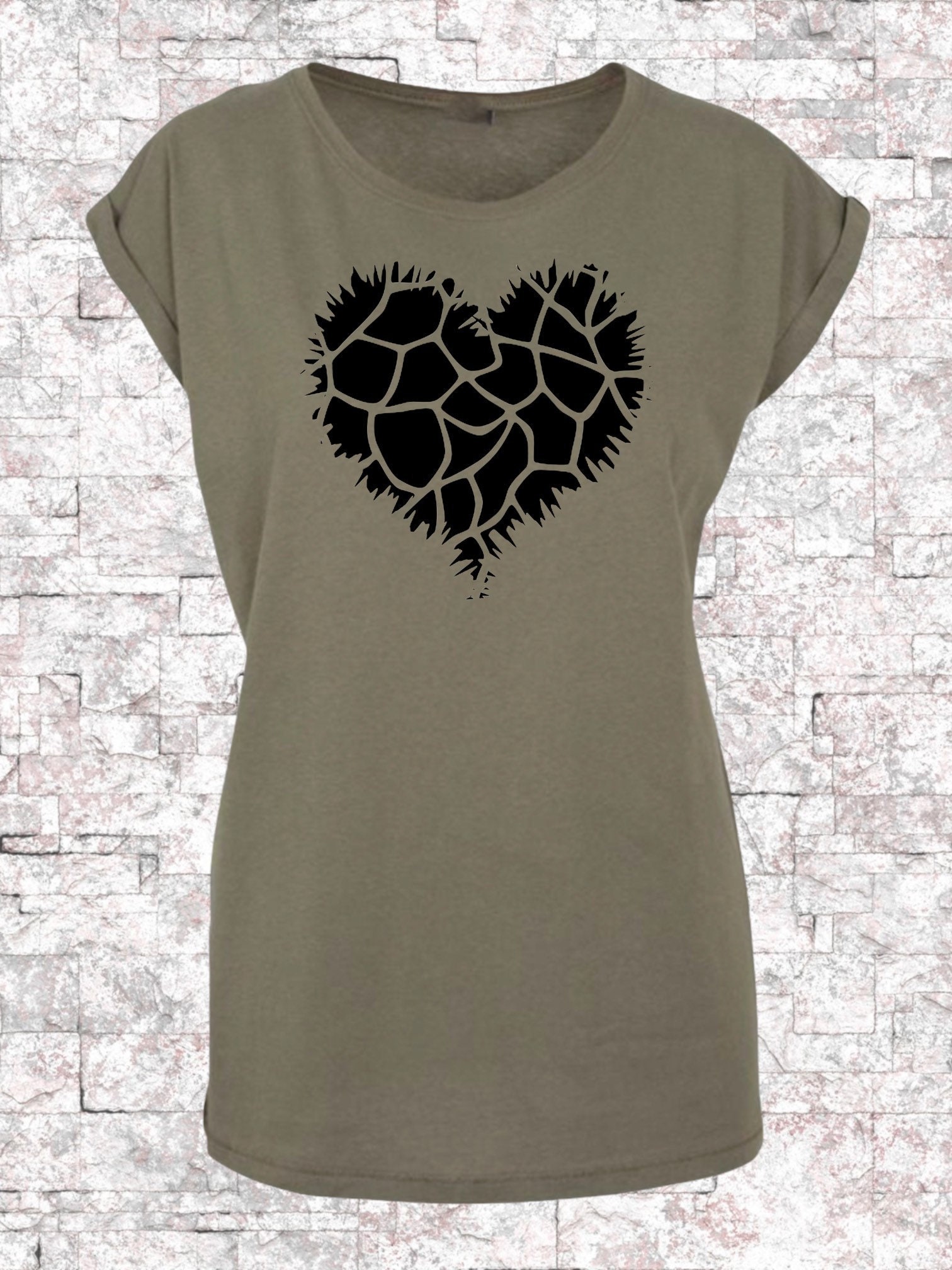 I Heart Love Giraffes Womens Tee Shirt Pick Size Color Petite Regular I Heart Love Giraffes Womens Tee Shirt Pick Size Color Petite Regular