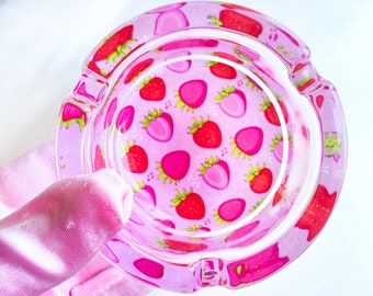 Strawberry Ashtray • Glass Ashtray • Ashtray for Her • Green Ashtray • Fruit Ashtray • Girly Ashtray • Smoke Accessories • Pink Ashtray