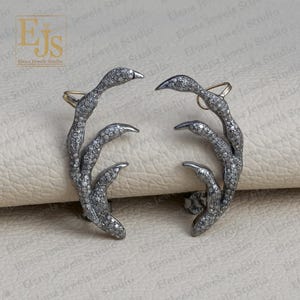 Unique Diamond Claw Earrings – 14K Gold & Oxidized Silver, Gothic Statement Jewelry, Nature-Inspired Luxury Earrings for Women