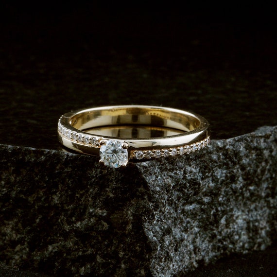 14k Emerald Cut Illusion Mosaic Solitaire Engagement Ring – FERKOS FJ