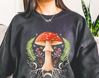 Moon Phase Mushroom Sweatshirt, Cottagecore Goblincore Clothes, Mushroom Clothing, Celestial Mystical Sweater, Nature Botanical Lover Shirt
