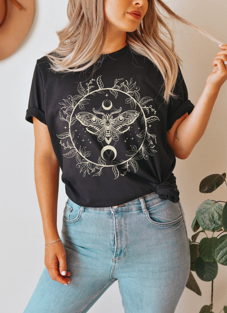 Floral Luna Moth Tee, Cottagecore, Gothic, Spirituality Shirt, Dark Academia Shirt, Witchy Luna Moth Shirt, Celestial Butterfly T-Shirt Black