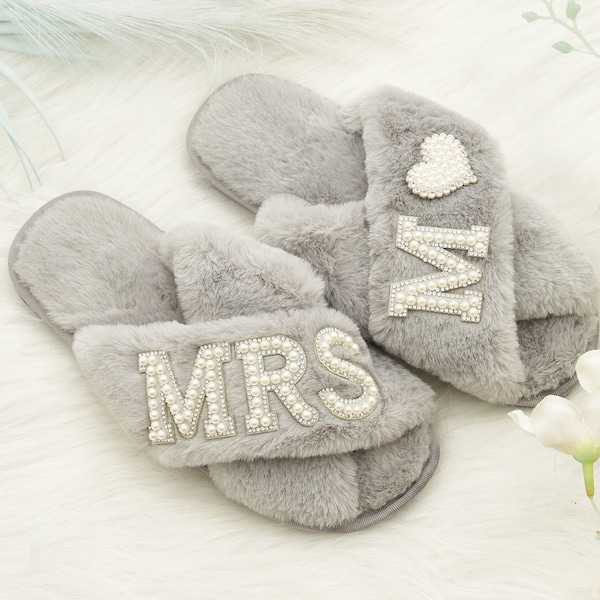 Bridal Mrs Wedding slippers | Bridal Wedding slippers | Bride to be slippers | Custom cross slippers | Bridal Shower Gifts | Gifts For Her