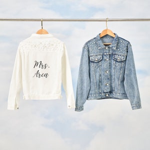 Chaqueta de mezclilla nupcial de boda, regalos de compromiso, chaqueta de mezclilla perla, chaqueta personalizada personalizada, futura señora, regalo de despedida de soltera, regalo de luna de miel imagen 7