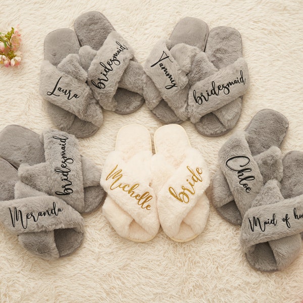 Bruid pluizige slipper, cadeau voor bloemenmeisje, gepersonaliseerd Moederdag cadeau, aangepaste bruids douchegift, gepersonaliseerd cadeau, bruidsmeisje slipper