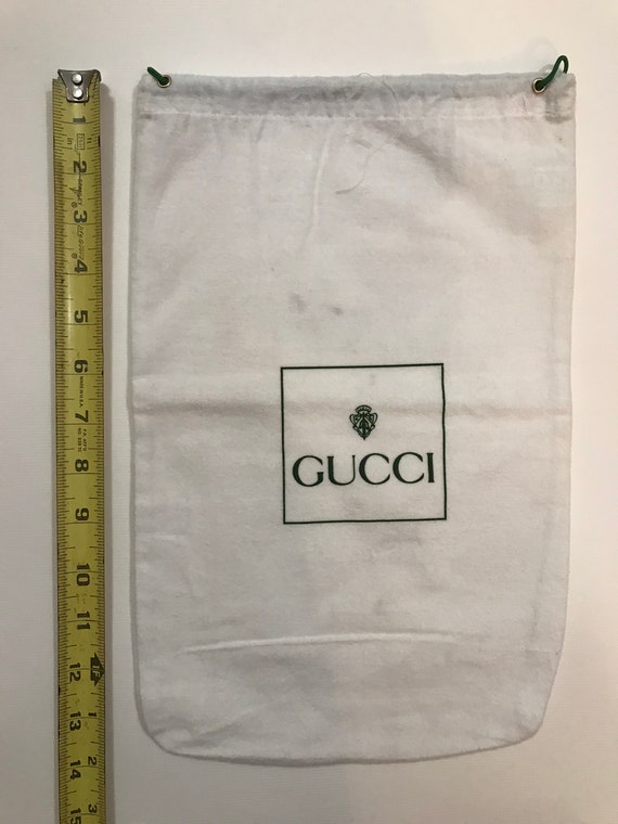 white gucci dust bag