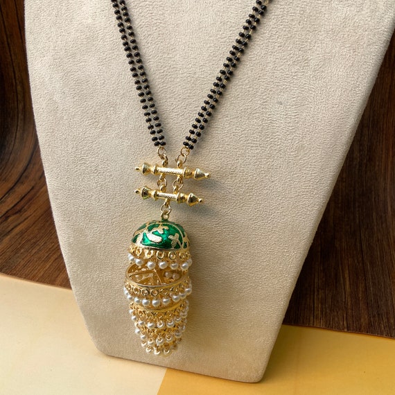South indian mangalsutra pendant design sale