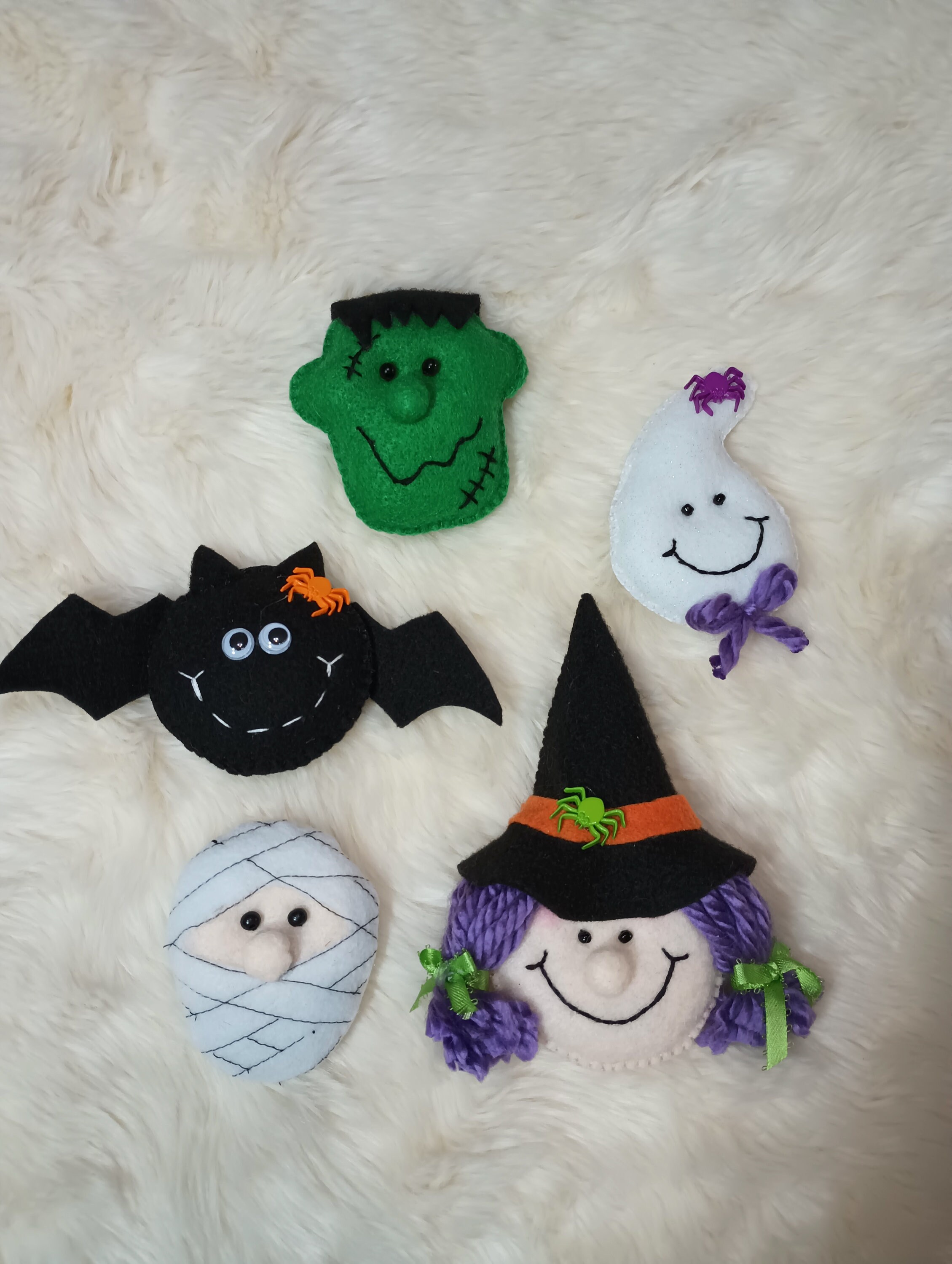Halloween Decor Brooches Pins or Pendant Ornaments in Felt Ornaments ...