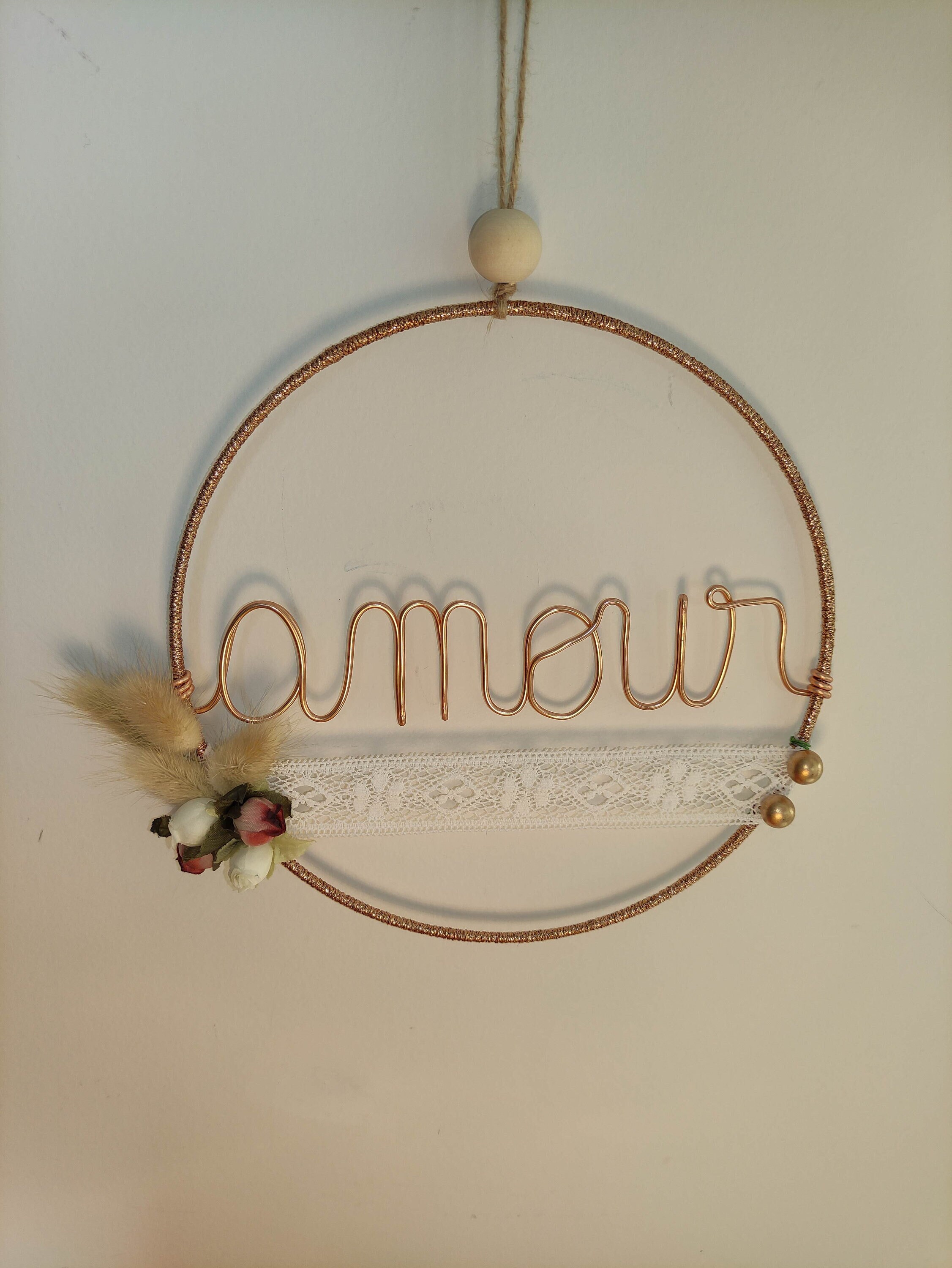 Cercle Métalisé Amour et Fleurs Séchées