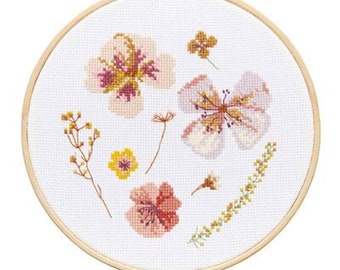 Rico Cross Stitch Kit Dried Blossoms