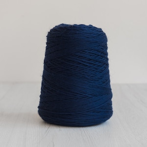 DHG 500gr. cone Piuma 100% extra fine merino wool