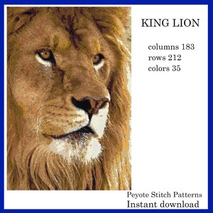 Peut inclure: Gros plan sur le visage d'un lion, avec un schéma de couleurs brun et or. L'image est un modèle de perlage pour un projet de point de peyote. Le texte "KING LION" est en haut de l'image, et le texte "colonnes 183 rangées 212 couleurs 35" est en dessous. Le texte "Peyote Stitch Patterns Téléchargement instantané" est en bas de l'image.