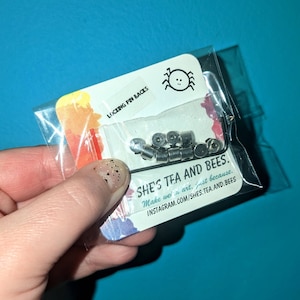 Locking Pin Backs / Lapel Pin Backs / Badge Locks
