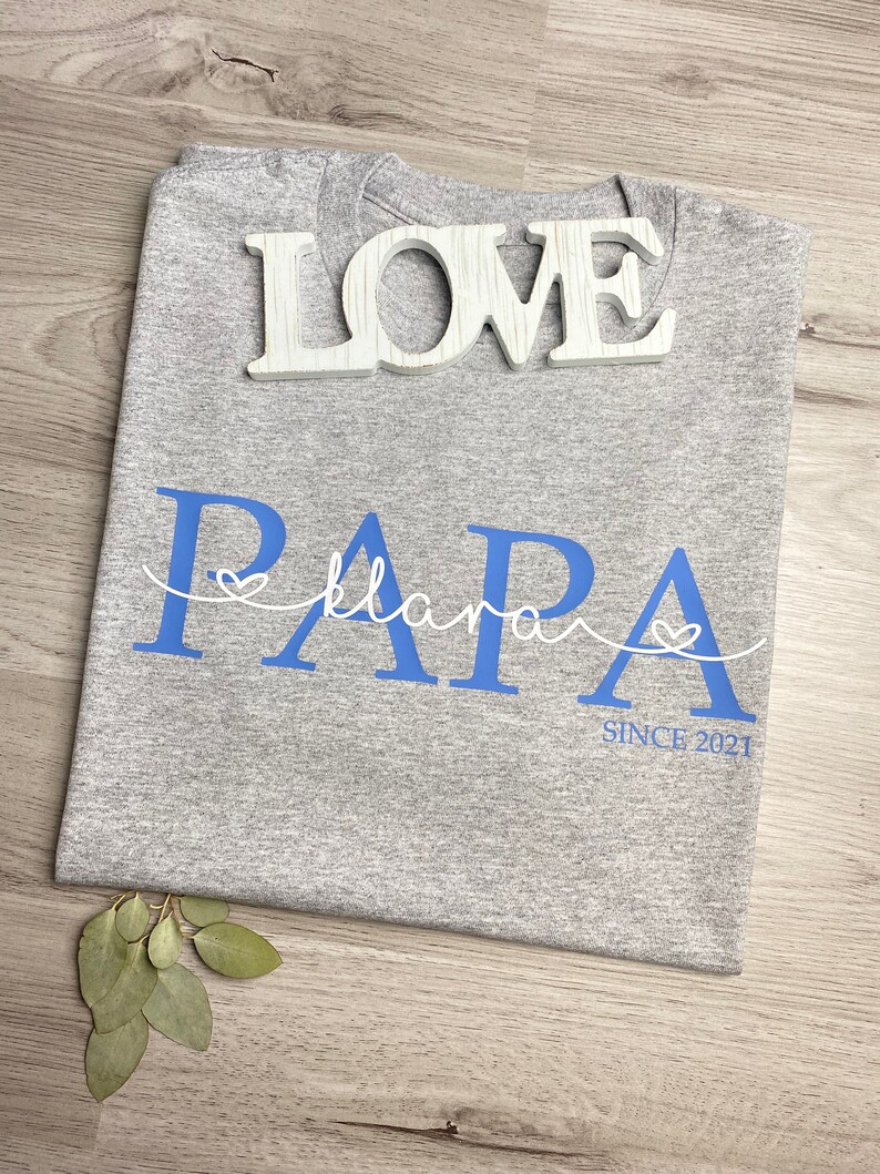 Papa T-Shirt Dad Shirt Kindernamen personalisiertes Vatertagsgeschenk personalisiertes Papa T-Shirt Papa Statementshirt DAD Shirt Bild 10