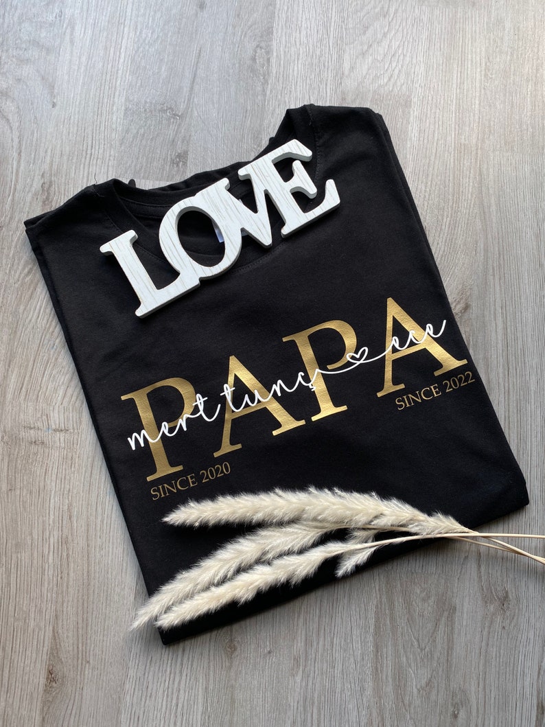 Papa T-Shirt Dad Shirt Kindernamen personalisiertes Vatertagsgeschenk personalisiertes Papa T-Shirt Papa Statementshirt DAD Shirt Bild 5