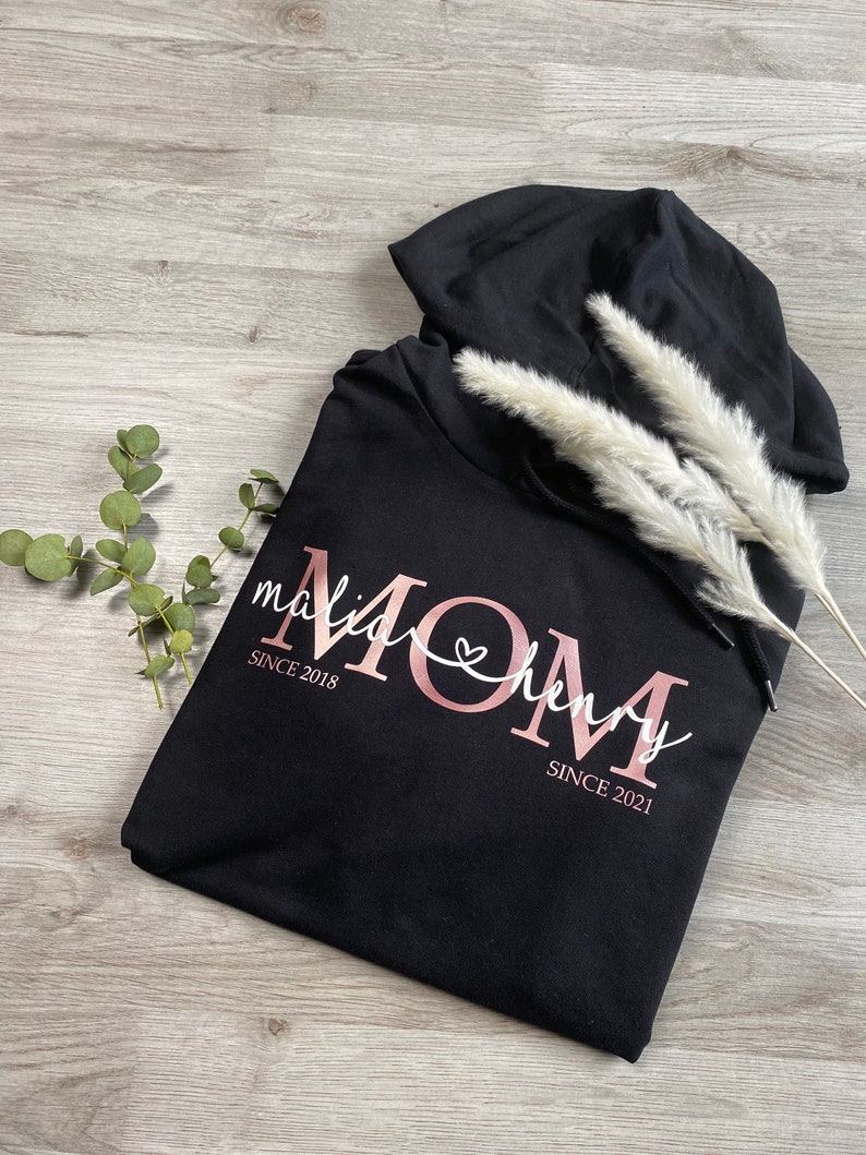 Mama Hoodie Mom Hoodie Kindernamen personalisiertes Muttertagsgeschenk personalisierter Mom Hoodie MOM Hoodie Bild 1