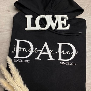 Papa Hoodie Dad Hoodie Kindernamen personalisiertes Vatertagsgeschenk personalisierter Dad Hoodie DAD Hoodie Bild 2