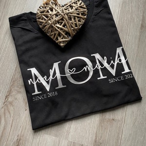 Mama T-Shirt Mom Shirt Kindernamen personalisiertes Muttertagsgeschenk personalisiertes Mom T-Shirt Mama Statementshirt MOM Shirt Bild 6