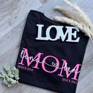 Mom T-Shirt Mom Shirt Kids Names personalized Mother's Day gift personalized mom t-shirt Mom statement shirt MOM shirt image 5