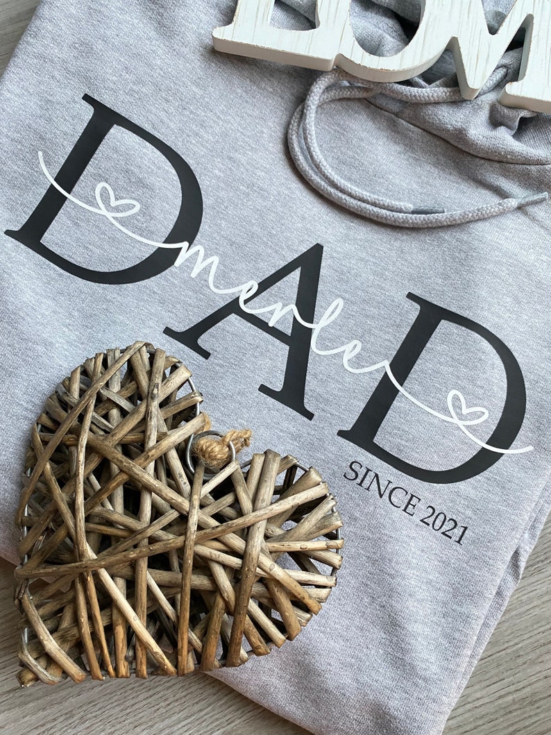 Papa Hoodie Dad Hoodie Kindernamen personalisiertes Vatertagsgeschenk personalisierter Dad Hoodie DAD Hoodie Bild 7