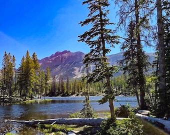 Photographie des Hautes Montagnes Uinta | Impression sur le thème de la nature sauvage des lacs alpins, art rustique de cabane