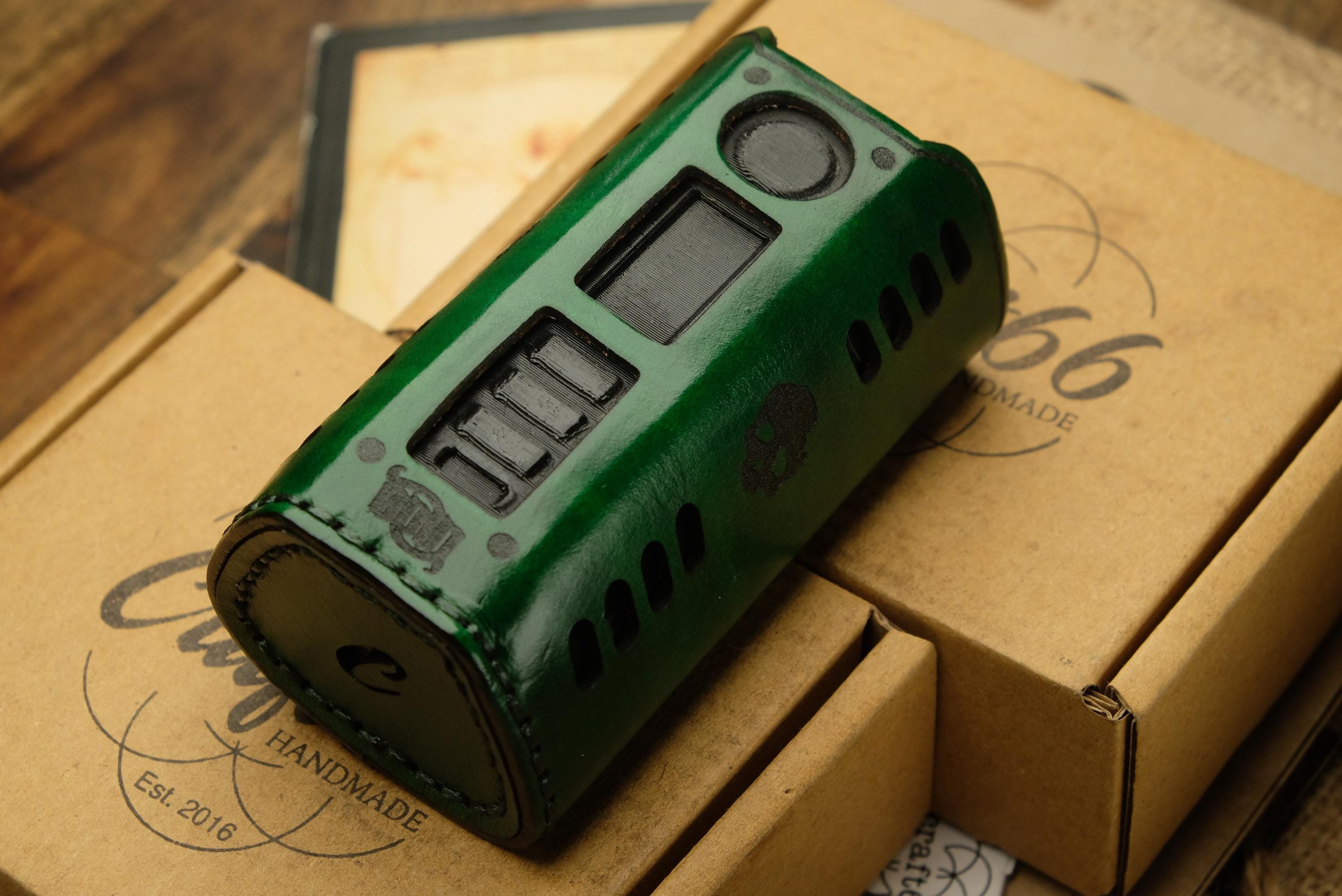 puff vuse clignote Odin V2 Dovpo 200W Dual 21700 Leather Case | Sleeve | Cover- Please Read  Item Details - Personalized Gifts