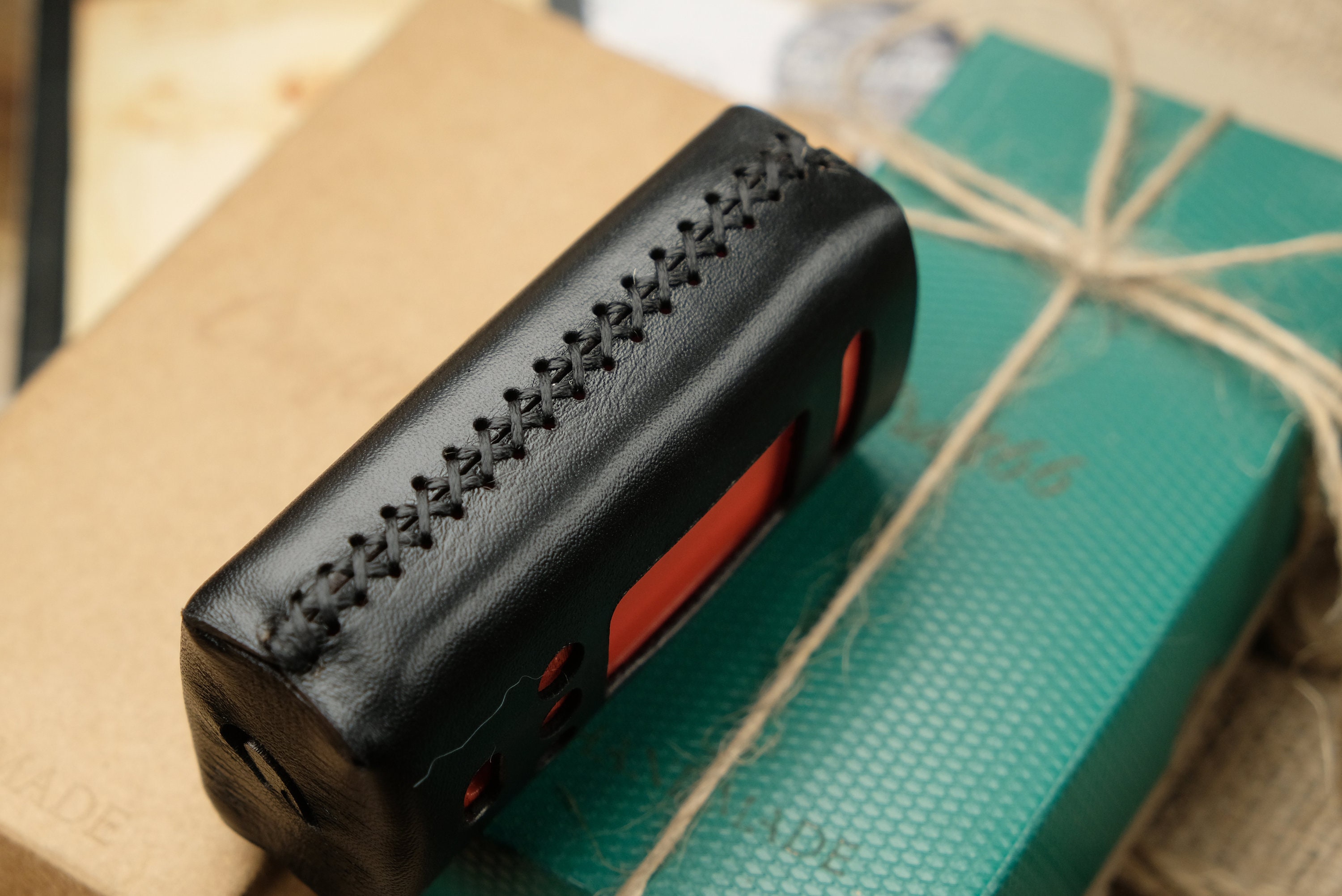 vaporesso armour max case Leather Leather Sleeve Vaporesso Gen Vaporesso Armour Case Canada TROPICAL RAINBOW BLAST ELF BAR ULTRA Power Level:N/A raz vapes banned are