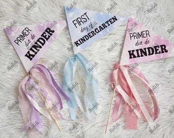 First Day of School Kindergarten 2024 Pennant Flag watercolor / Bandera primer dia escuela kinder banderin Download Digital Printable File