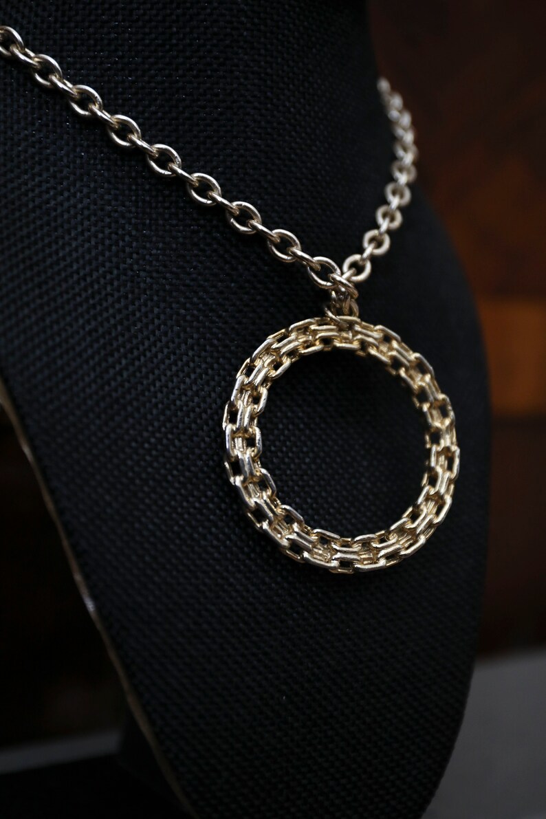 Vintage Sarah Coventry Gold-Toned /& Gemstone Pendant Necklace