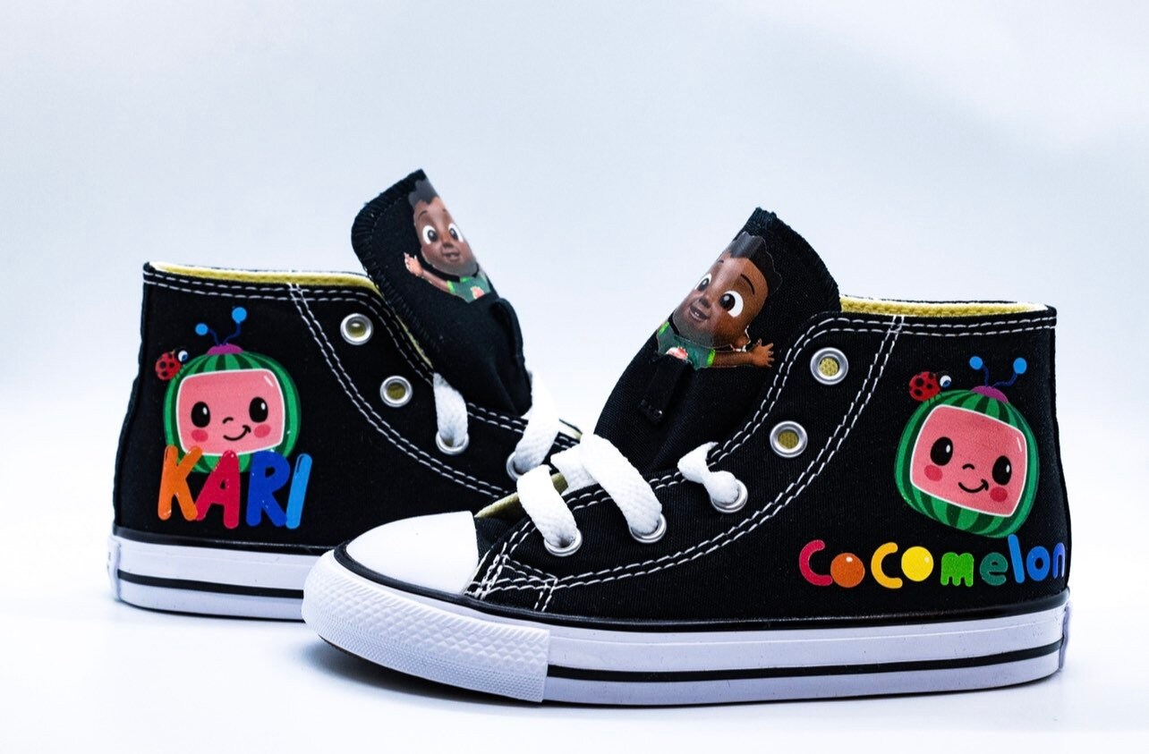 converse free shipping
