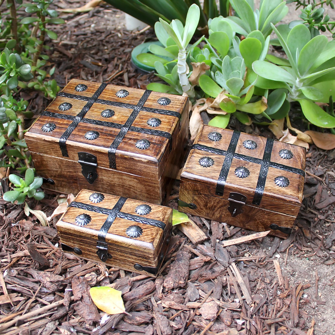 Wooden Treasure Chest Keepsake Box Flat Top Small by Etsy