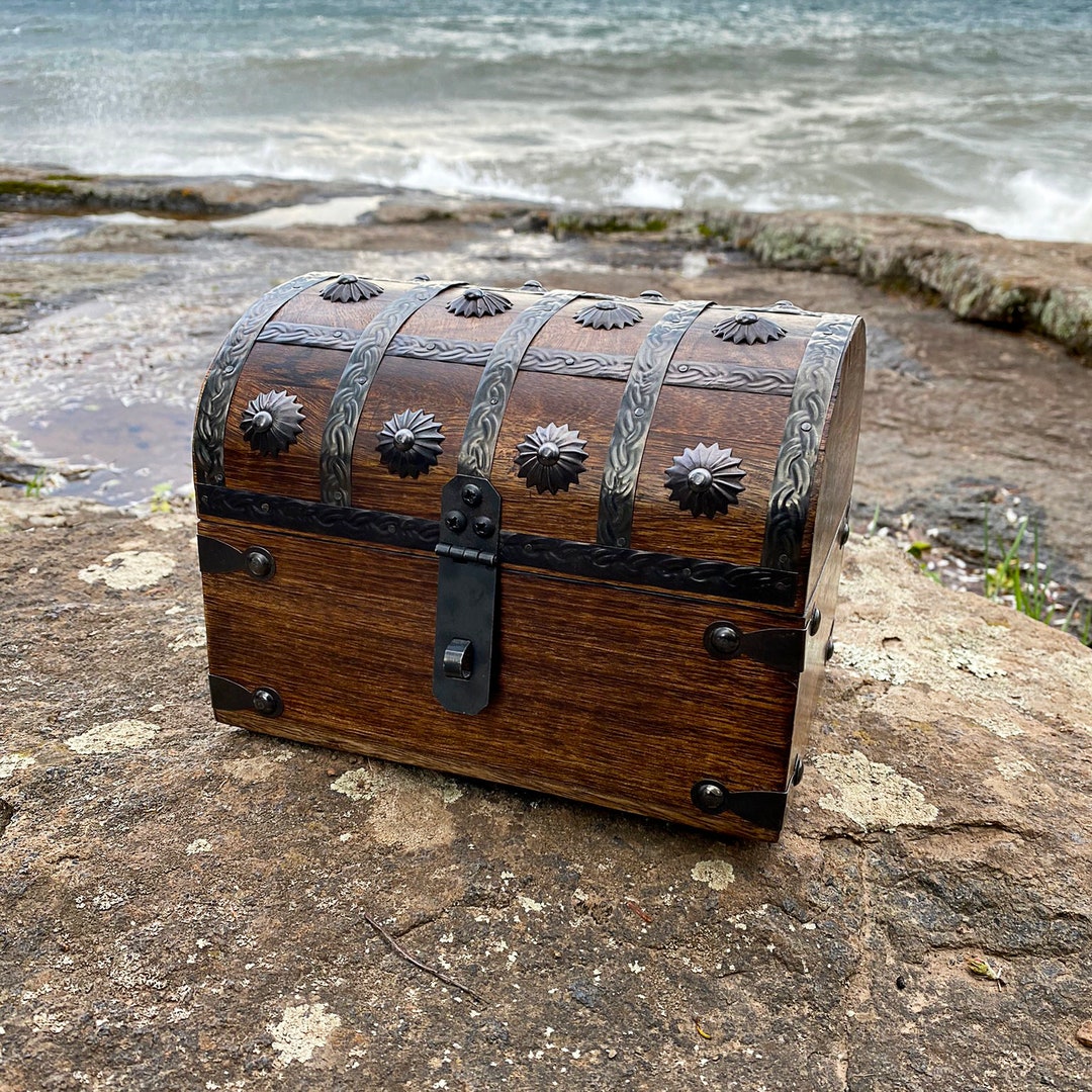Pirate Wooden Treasure Chest - Keepsake Box - Kids Toy Chest - Rustic ...