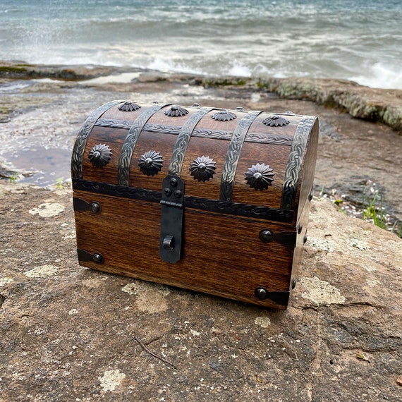 Pirate Wooden Treasure Chest Keepsake Box Kids Toy Chest Rustic Storage and Decorative Wood Box Wedding Favor Unique Jewelry Box Etsy UK
