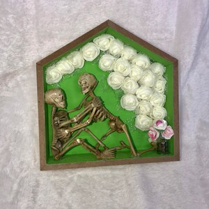 Gothic Skeleton couple flower shadowbox goth decoration gothic decor gift romantic Samhain