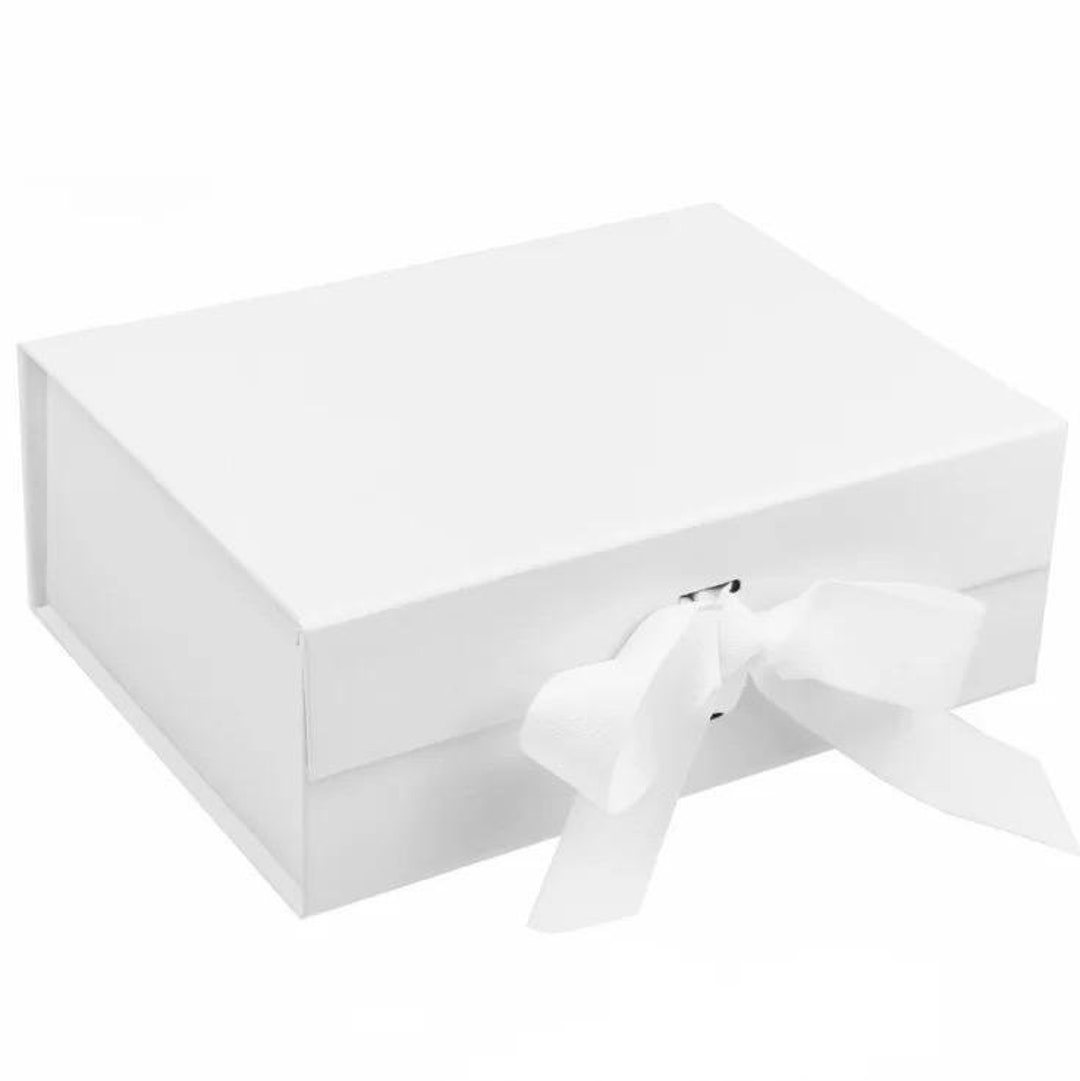 Fancy Hard Box White 13