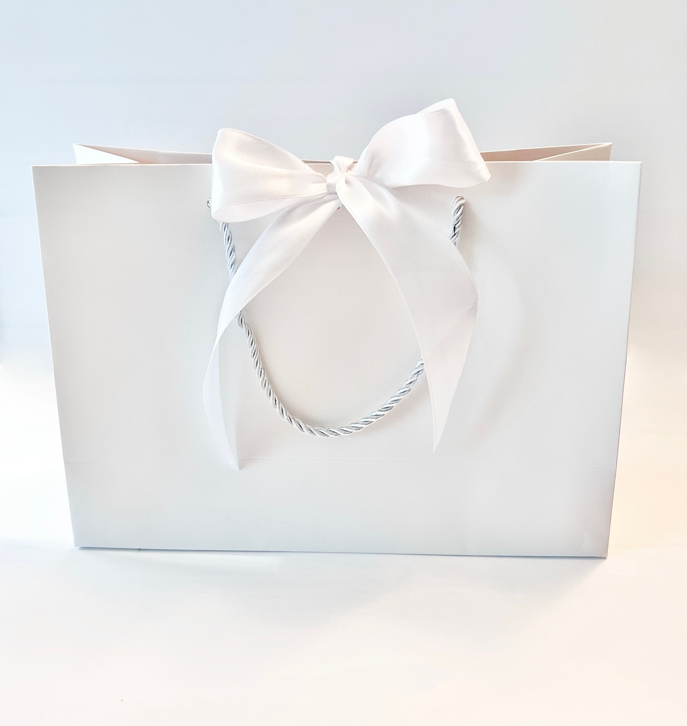 1pc 8*7.21inch Portable PVC Gift Bag With Ribbon, Clear Daisy Print Gift  Wrapping Bag For Wedding Party