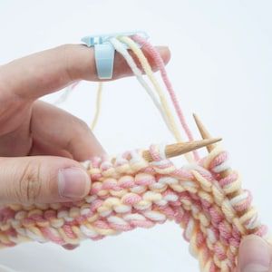 Yarn holder strand guide for knitting and crochet