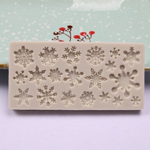 Tiny, various snowflakes for DIY earring, jewelry silicone mold for resin
