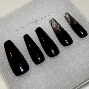 Black Smokey Press On Nails | Coffin
