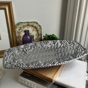 Lenox Grape Basket Weave Tray