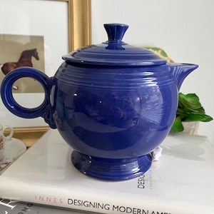 Vintage Fiesta Large Teapot in Cobalt blue ring handle Fiestaware