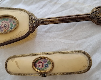 Vintage hairbrush and clothes brush set