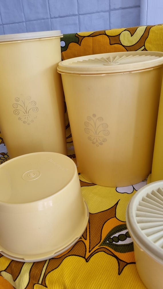 Set of Six Vintage Yellow Tupperware Lidded Containers - Etsy