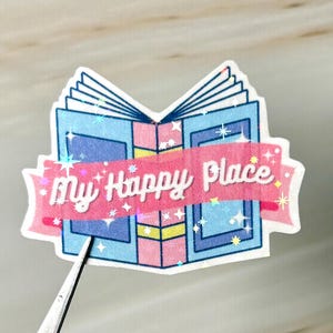 My Happy Place - open boek - leesgrage holografische glittersticker